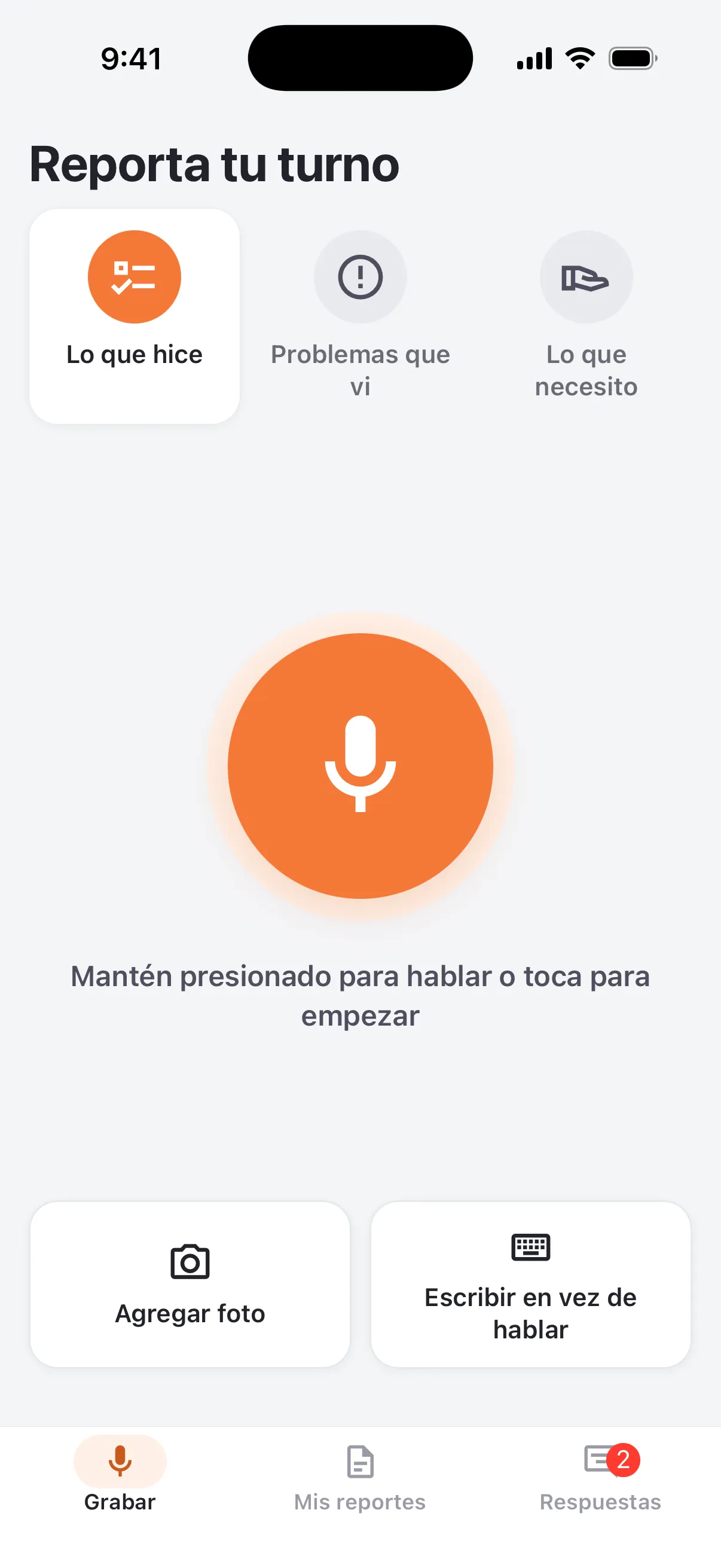 Worker record screen in Spanish: Reporta tu turno, with one large microphone button and prompts for what I did, problems I saw and what I need.